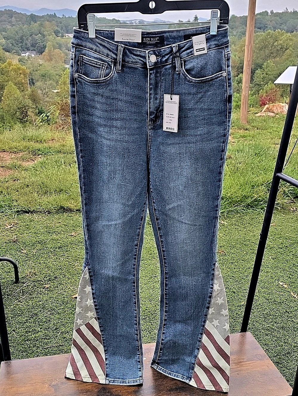 Judy Blue Flare Bell Bottom Jeans With USA Flag Size 9/29 NWT